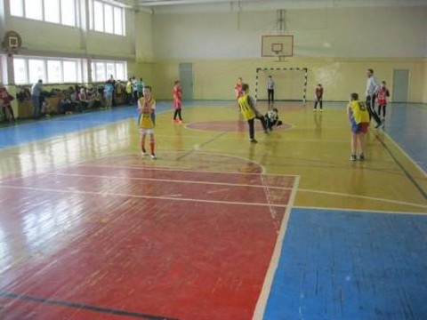 Футбол и зимой бывает Футбол и зимой бывает