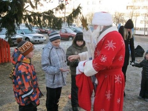 Футбол и зимой бывает Футбол и зимой бывает