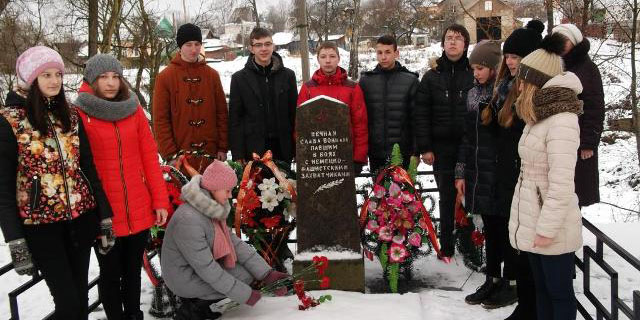 Не щадя себя в огне войны