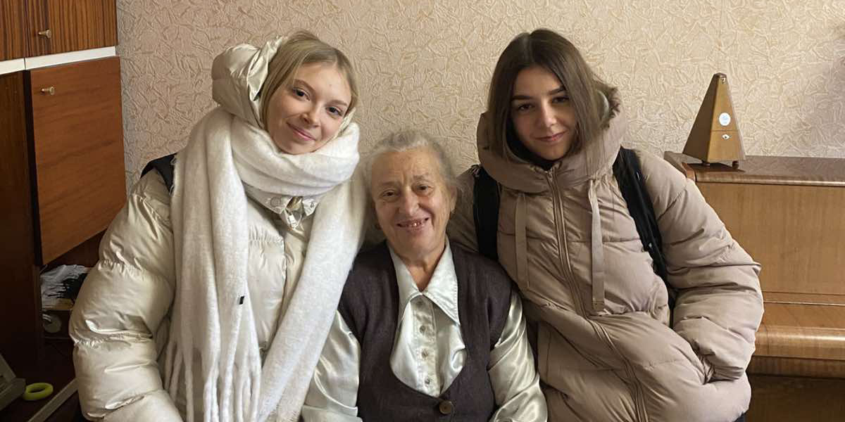 «Гирлянда добрых дел»